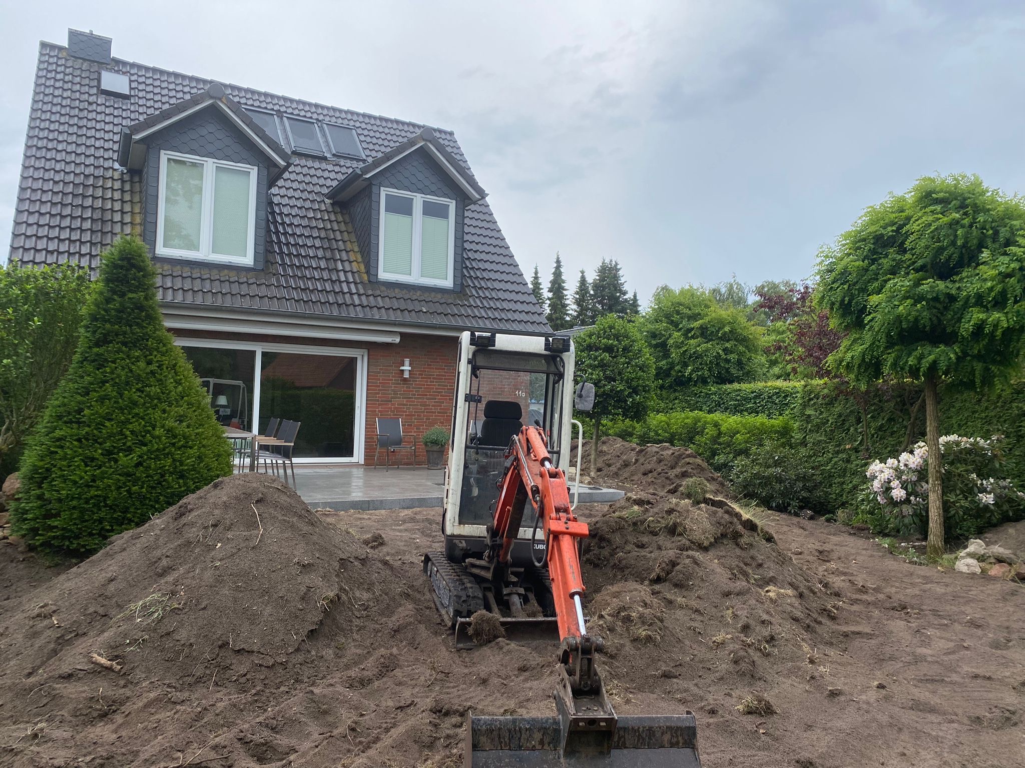 efc9b4da 1b7b 415f b5d9 85d4c102a086